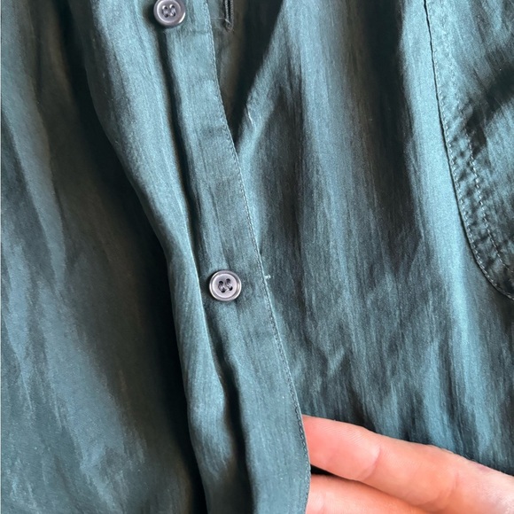 Stock Options 100% Silk Green Longsleeve Size Medium NWOT Comfy Button Up Blouse - Picture 16 of 16